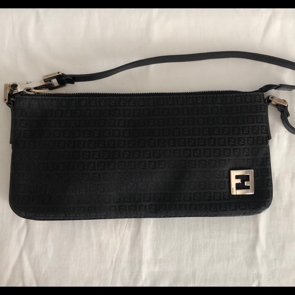 🔥FENDI🔥black fabric shoulder bag/FF design - Picture 1 of 11